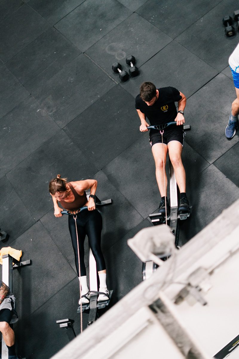 Vista dall'alto sulle macchine rowing